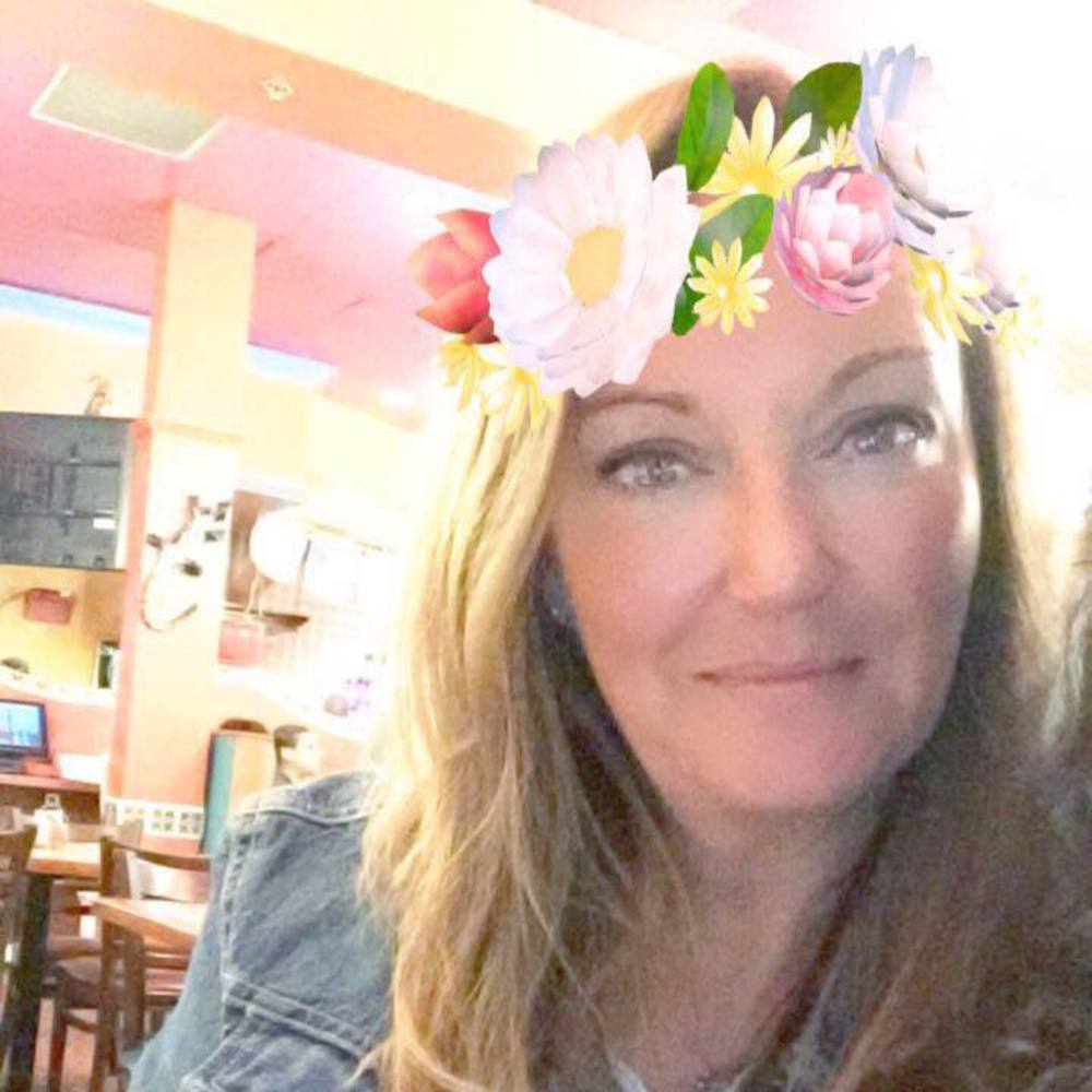 Meet your Posher, Julie